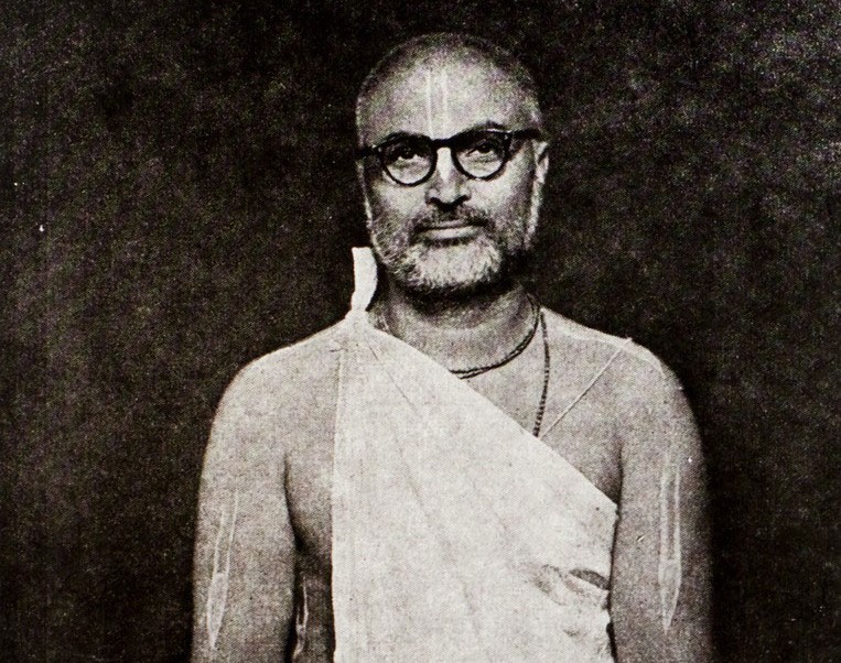 Śrī Śrīmad Bhakti Dayita Mādhava Gosvāmī&nbsp;Mahārāja