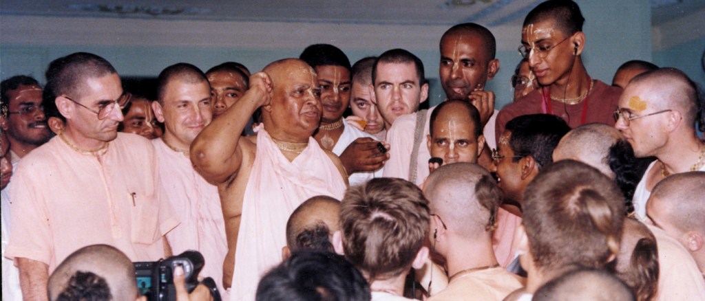 Um breve esboço da vida de Śrī Śrīmad Gaura Govinda&nbsp;Svāmī